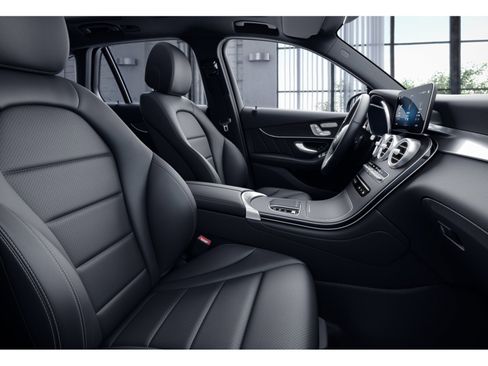 Certified 2022 Mercedes-Benz GLC 300 4MATIC image 34