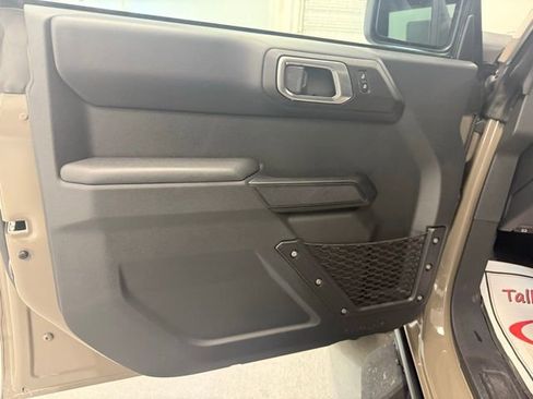 New 2025 Ford Bronco Badlands image 13