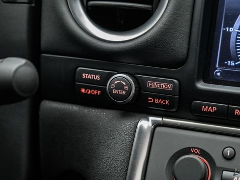 Used 2009 Nissan GT-R Premium AWD/4WD image 73