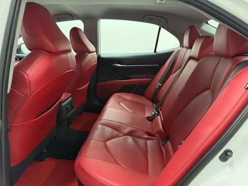 Used 2021 Toyota Camry XSE w/ Navigation Upgrade Package image 15