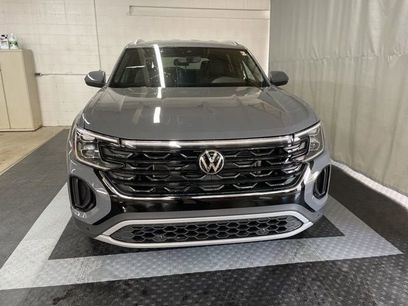 New 2026 Volkswagen Atlas Cross Sport SE
