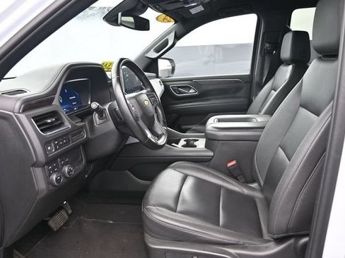 Used 2024 Chevrolet Tahoe LT AWD/4WD image 16