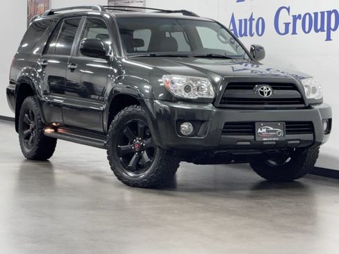 Used 2007 Toyota 4Runner Limited AWD/4WD image 1