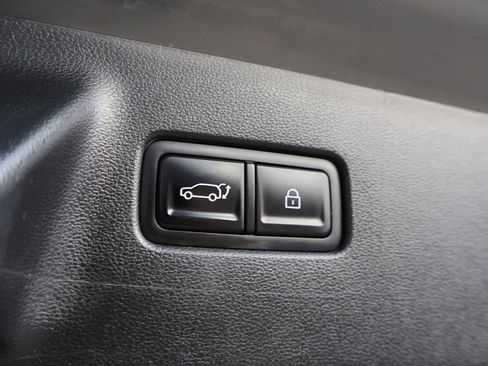 Used 2024 Hyundai Santa Fe SE image 18