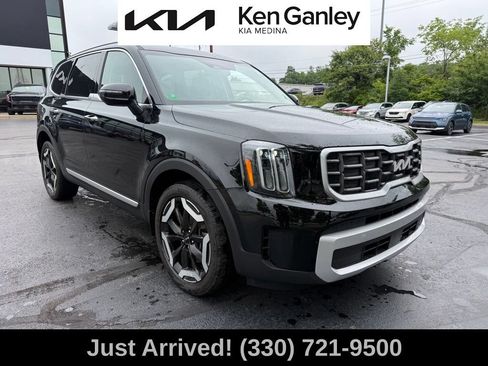 Certified 2024 Kia Telluride S w/ S Sunroof Package AWD/4WD image 7