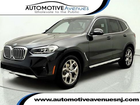 Used 2023 BMW X3 xDrive30i w/ Premium Package AWD/4WD image 1