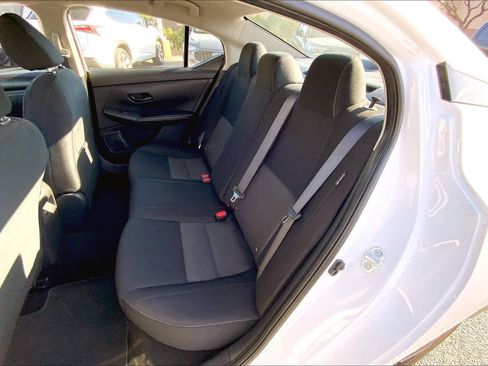 Used 2024 Nissan Sentra SV image 19