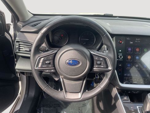 Used 2020 Subaru Outback Premium image 32
