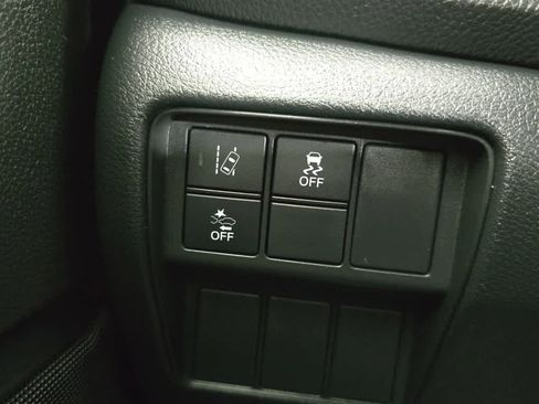 Used 2020 Honda CR-V LX image 31