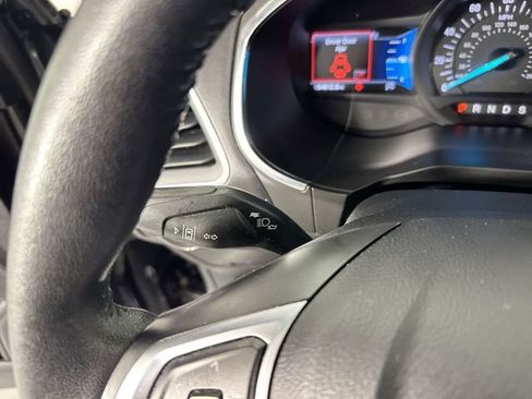Used 2020 Ford Edge Titanium w/ Equipment Group 301A AWD/4WD image 15