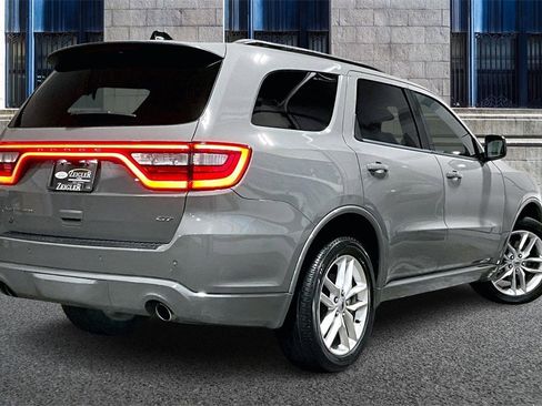 Used 2024 Dodge Durango GT image 11