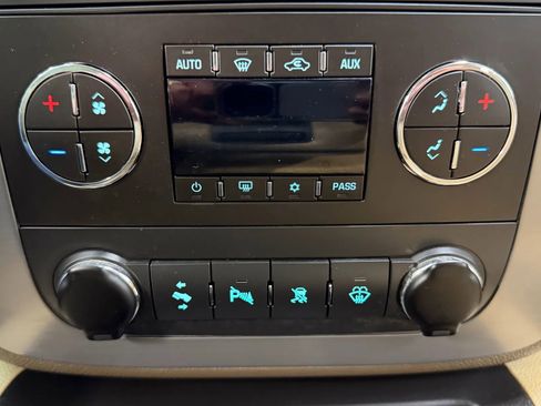 Used 2008 GMC Yukon SLT image 26