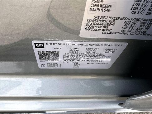 Used 2023 GMC Sierra 1500 SLT w/ SLT Premium Package AWD/4WD image 36