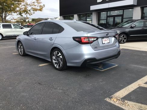 Used 2024 Subaru Legacy Limited image 3