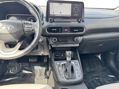 Used 2022 Hyundai Kona Limited w/ Cargo Package image 11