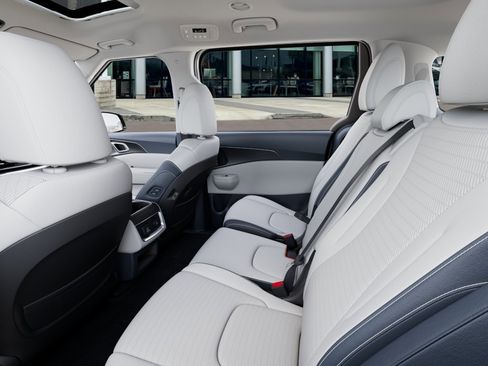 New 2026 Kia Carnival SX Prestige FWD image 19
