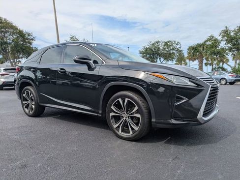 Used 2017 Lexus RX 350 FWD w/ Premium Package image 2