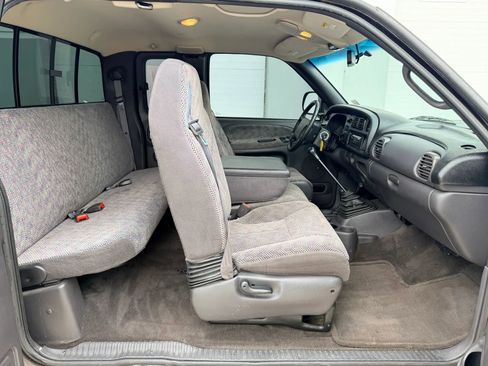 Used 2001 Dodge Ram 1500 Truck 4x4 Quad Cab image 12