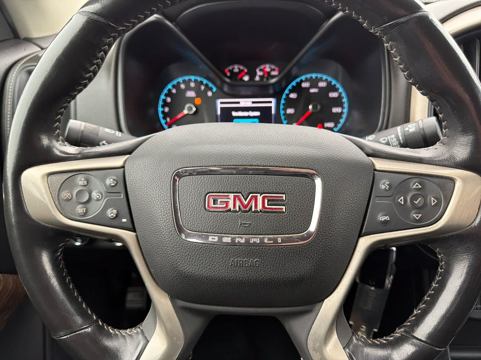Used 2018 GMC Canyon Denali AWD/4WD image 24