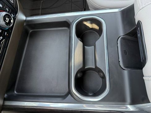 Used 2025 Chevrolet Silverado 3500 LTZ w/ LTZ Premium Texas Edition image 21