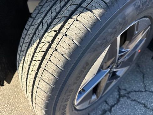 New 2026 Hyundai Tucson SEL image 5