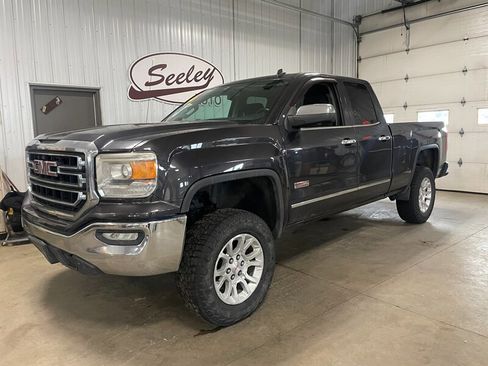 Used 2014 GMC Sierra 1500 SLE image 1