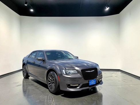 Used 2017 Chrysler 300 S w/ 300S Premium Group AWD/4WD image 1