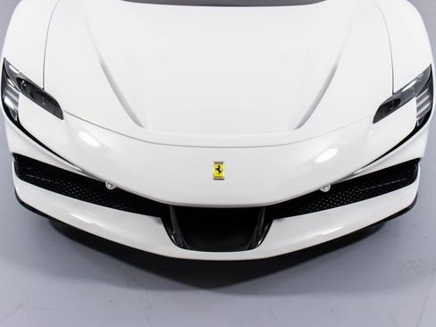 Certified 2022 Ferrari SF90 Stradale image 14