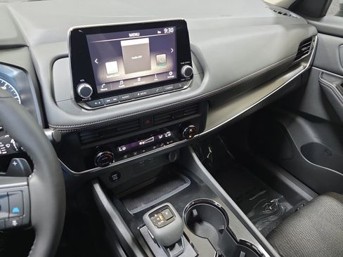 New 2026 Nissan Rogue SV image 20