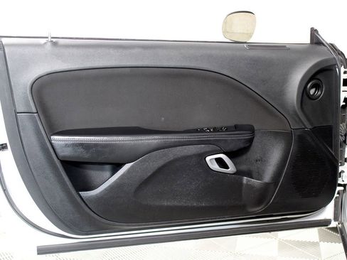 Used 2021 Dodge Challenger R/T RWD image 6