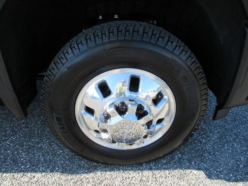 Used 2025 GMC Sierra 3500 Denali w/ Denali Reserve Package image 11