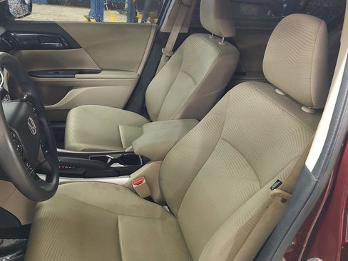 Used 2016 Honda Accord LX image 2