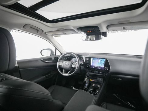 Used 2025 Lexus NX 250 FWD w/ Accessory Package (2T) image 15