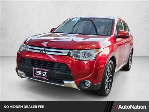 Used 2015 Mitsubishi Outlander GT AWD/4WD image 1