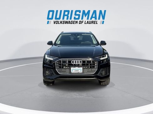 Used 2023 Audi Q8 Premium w/ Convenience Package AWD/4WD image 3