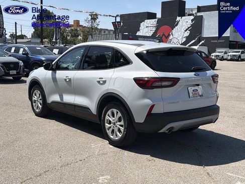 Used 2025 Ford Escape Active FWD image 8