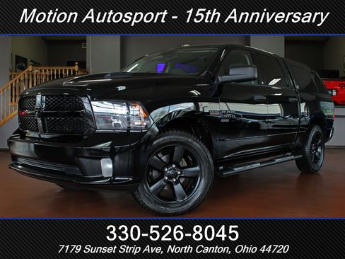 Used 2019 RAM 1500 Express w/ Wheel & Sound Group AWD/4WD image 1