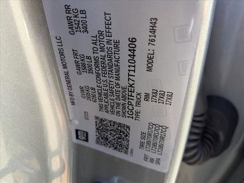 New 2026 Chevrolet Colorado ZR2 w/ Technology Package AWD/4WD image 17