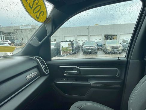 Used 2021 RAM 1500 Big Horn AWD/4WD image 8