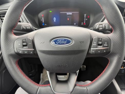 Certified 2023 Ford Escape ST-Line w/ Equipment Group 301A FWD image 31