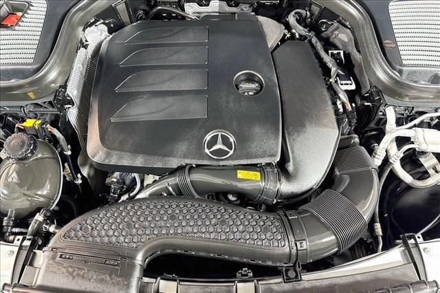 Used 2022 Mercedes-Benz GLC 300 4MATIC image 27