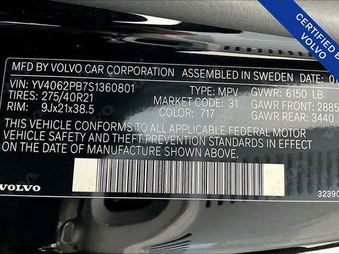 Certified 2025 Volvo XC90 B6 Plus image 42