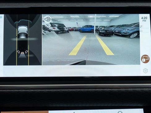Used 2023 Land Rover Range Rover Velar R-Dynamic S AWD/4WD image 19