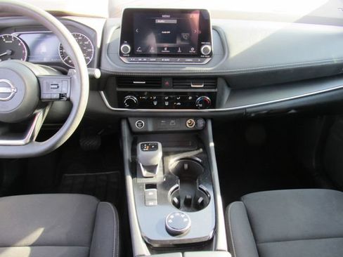 Used 2023 Nissan Rogue S AWD/4WD image 19
