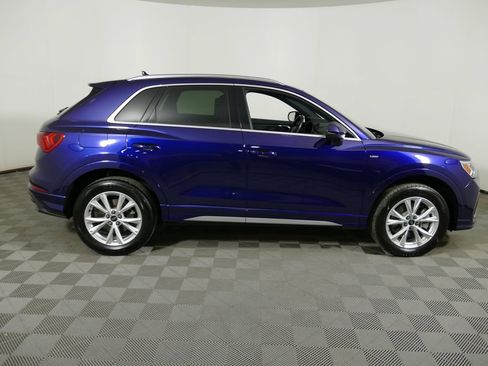 Used 2024 Audi Q3 2.0T Premium AWD/4WD image 8