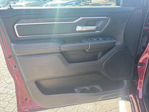 Used 2019 RAM 1500 Big Horn AWD/4WD image 23