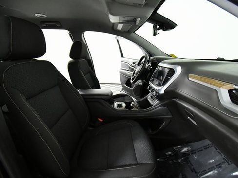 Used 2023 GMC Acadia SLE w/ Driver Convenience Package image 23