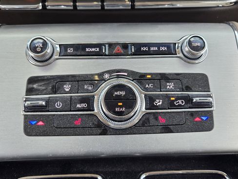Used 2023 Lincoln Aviator 2WD image 17