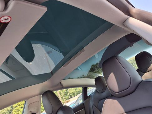 Used 2025 Tesla Model 3 Long Range RWD image 20
