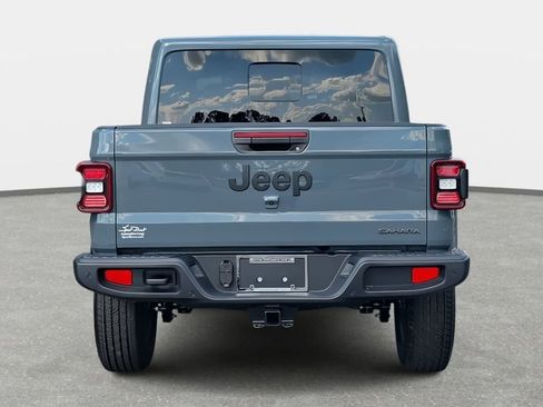 New 2026 Jeep Gladiator Sport AWD/4WD image 6